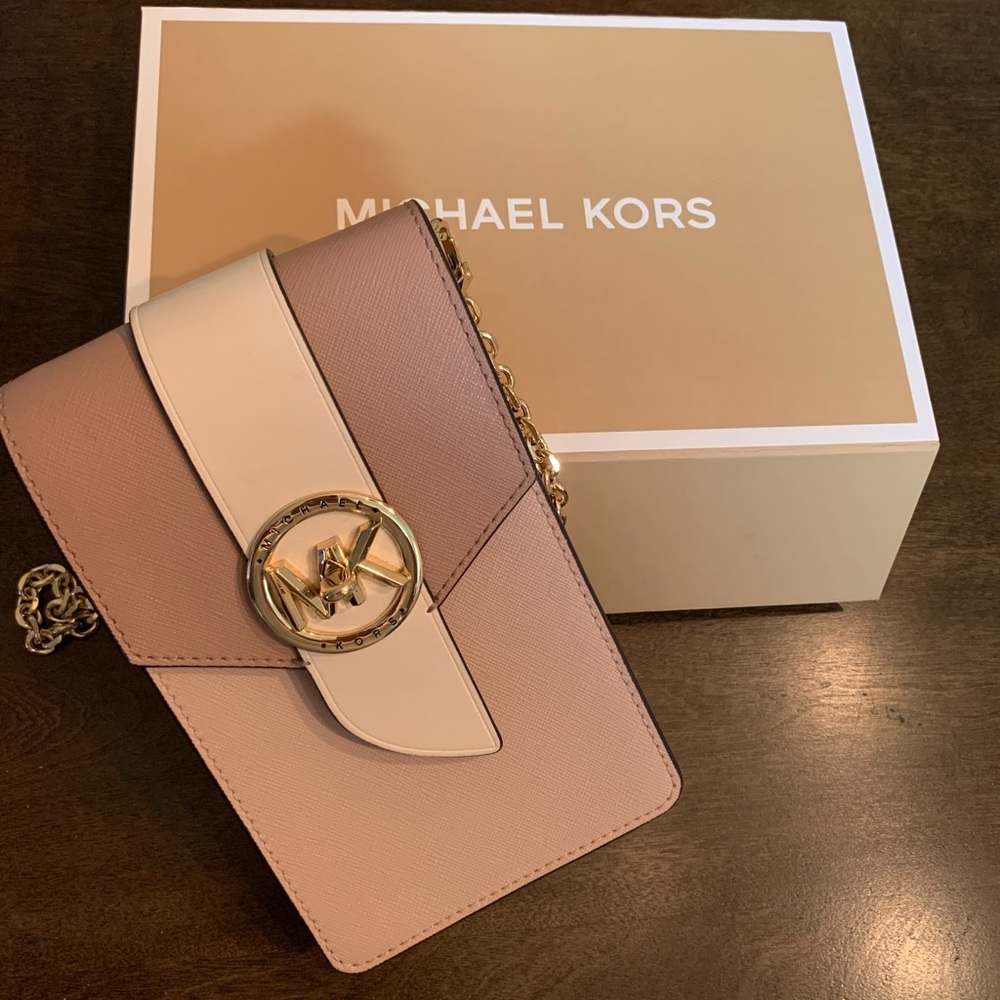 MICHAEL KORS